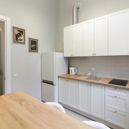 Leogrand Apartments On Lychakivska 3 Львов Экстерьер фото